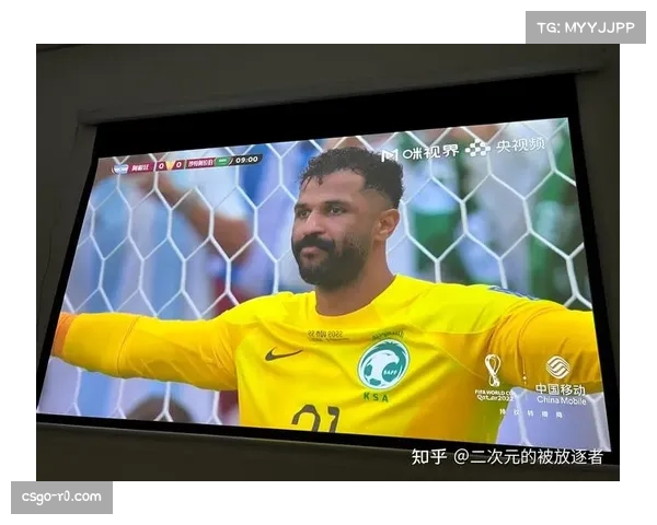 德甲引入AI摄像头自动捕捉替补席情绪反应,相关画面成为转播商付费订阅内容